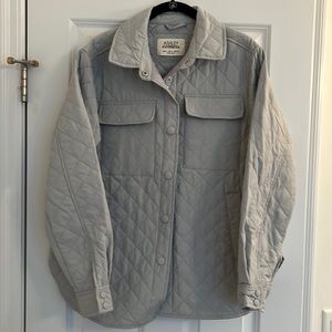 Quilted lightweight jacket. Ashley Outerwear, size Large, gray